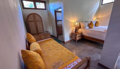 Triple Room with Pool View