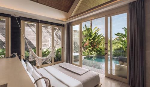Royal Smart One-Bedroom with Private Pool and Jacuzzi