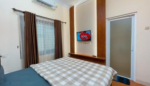 Deluxe Queen Suite