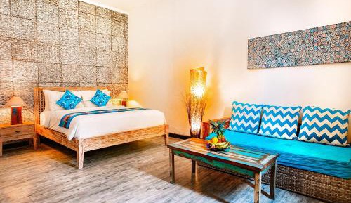 Deluxe Connecting Rooms with Swimming Pool Access