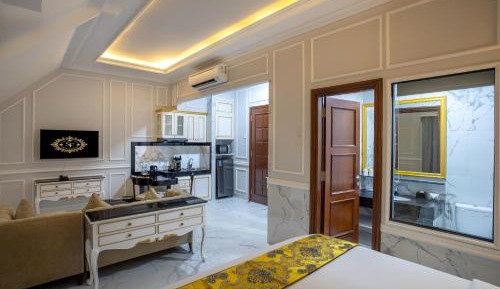 King Suite