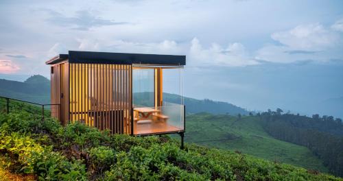 Grand Cabin