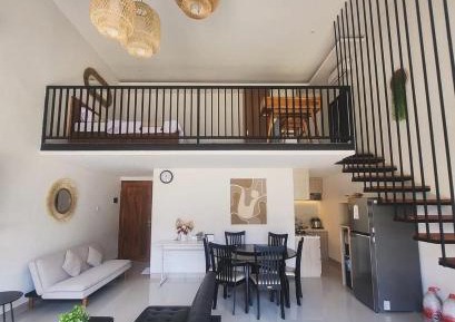 One-Bedroom Apartment with Pool View