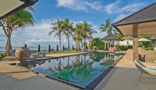 Four Bedroom Presidential Beachfront Pool Villa with Free Benefit - Sunrise