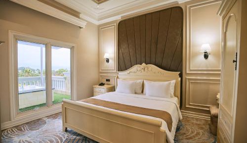 Sultan Suite