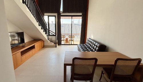 Studio with Balcony