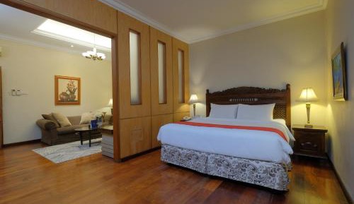Executive Suite