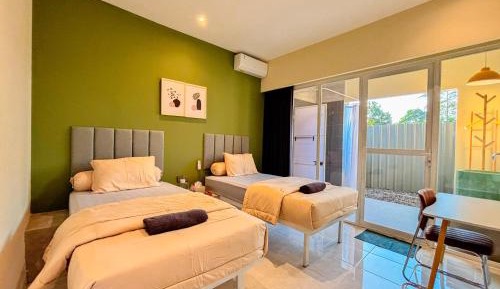Deluxe Twin Room
