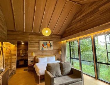 Family Room with Mountain View