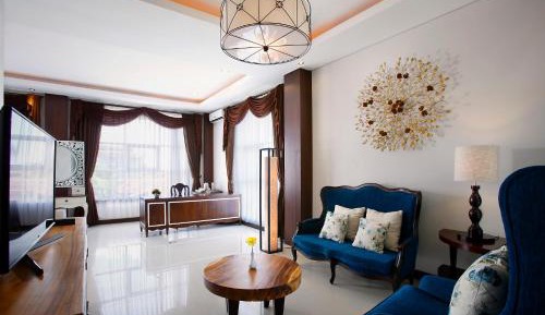 Honeymoon Package at Suite Room