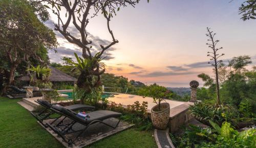 Villa with Sea View
