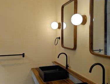 Deluxe Double Room with Extra Bed