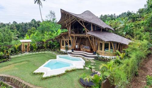 Majestic House