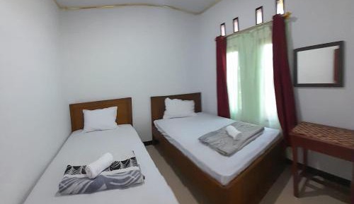 Twin Room with Mountain View