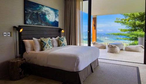 3-Bedroom Pool Villa with Ocean View