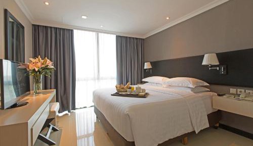 Two-Bedroom Deluxe Suite