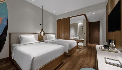 Premium Twin Room with Balcony - Top Floor with 20% Disc F&B Excl. Alcohol and In Room Dining (T&C Apply)