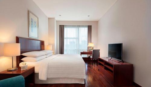 Three Bedroom Executive - City View