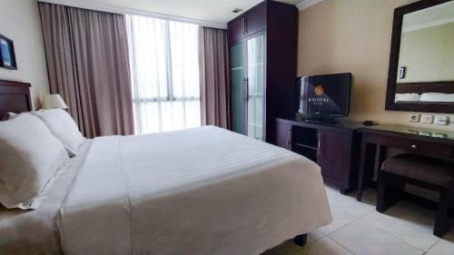 Two-Bedroom Superior Suite