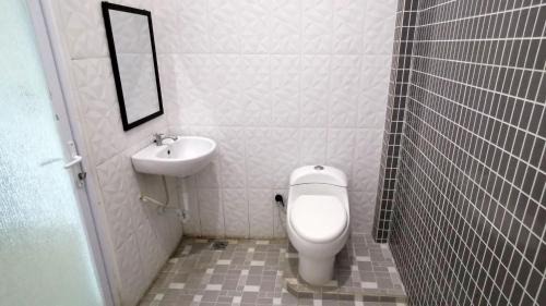 Budget Single Room