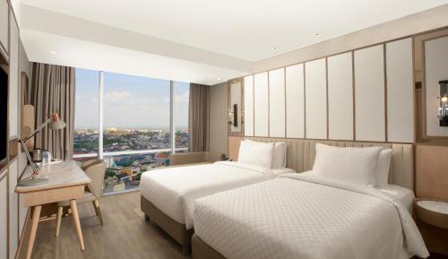 Grand Deluxe Twin Room