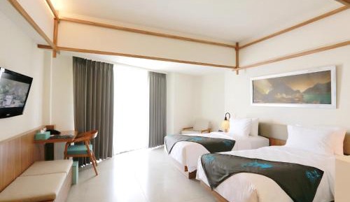 Eager Twin Room