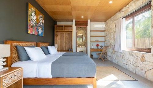 Deluxe Ground Floor Ocean View Room with Terrace