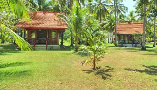 Bungalow with Garden View