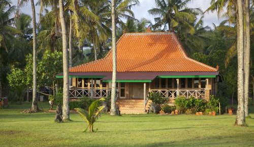 Villa - Beach Front