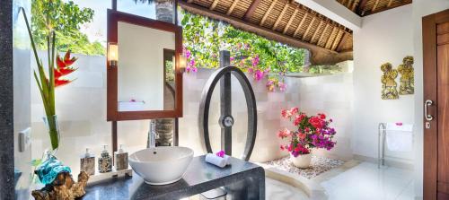 Garden Bungalow
