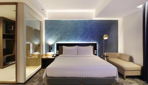 Grand Deluxe Room