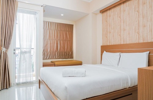 Cikarang Hotel | Elegant New Studio the Oasis Apartment