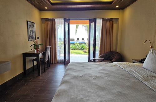 Senggigi Resort | Sunsethouse Lombok
