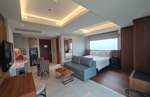 Serpong Hotel | Trembesi Hotel