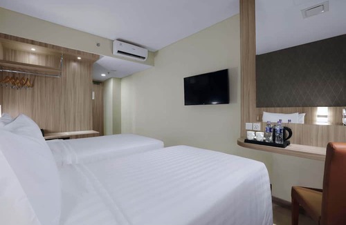 Lubuk Baja Hotel | Aston Nagoya City Hotel