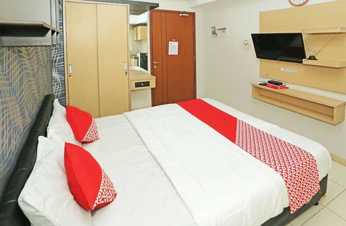 South Tangerang Hotel | Capital O 92971 Pelangi Residence
