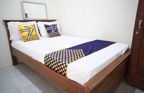 Kalipuro Hotel | Hotel O Kost Amantu
