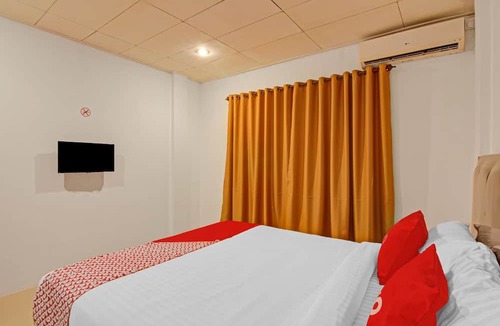 Padang Hotel | Hotel O Paris Street Residence Syariah