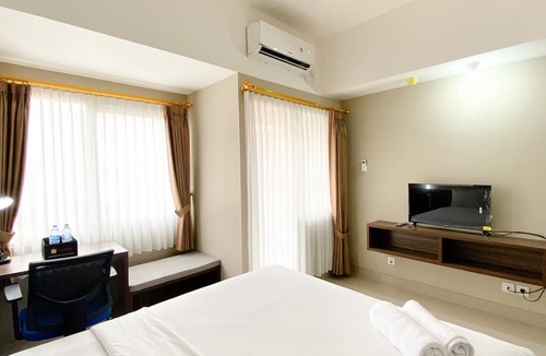 Duren Sawit Apartment | Cozy Stay Studio Apartment at LRT City Jatibening