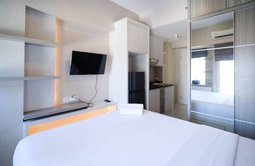 Surabaya Apartment | Nice Studio Connected To Mall At Tanglin Supermall Mansion Apartment