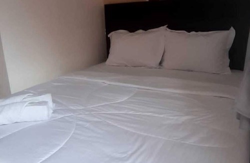 Jombang Hotel | D'Ariska Rooms Homestay