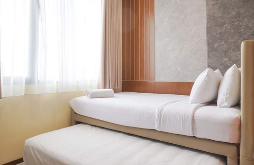 East Kuningan Apartment | Homey And Spacious 2Br At Samara Suites Apartment