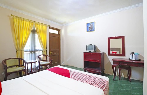 Sukabumi Hotel | Hotel O Sarah Sukabumi