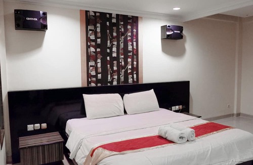 Old Jakarta Hotel | Palette Ancol Near Dufan Formerly BI Executive