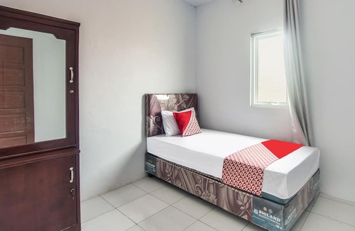 Grand Kawanua International City Hotel | Hotel O 3m Kost Dan Homestay