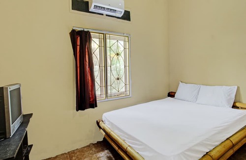 Muncan Hotel | Hotel O Zahira Homestay Near Ekas Surf School and Service