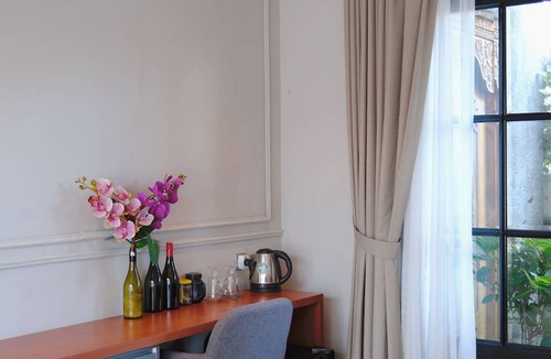 Rote Island Hotel | CASA NARROW VILLA - ROTE