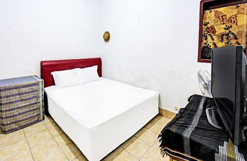 Lombok Hotel | SPOT ON 91982 Dani HomestayNearSesaot Lodge