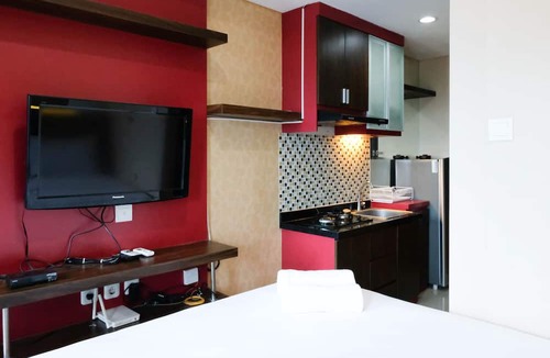 Wonokromo Apartment | Strategic And Cozy Living Studio At Tamansari Papilio Apartment
