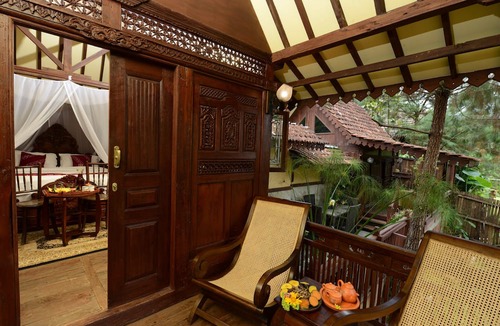 Lembang Resort | The Lodge Maribaya